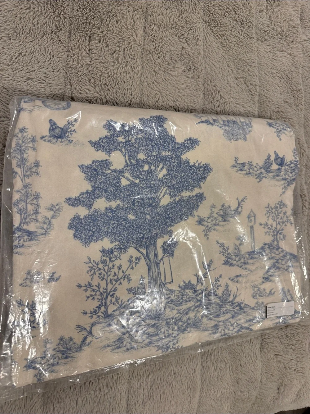 Friend of Mine Toile Tablecloth Blue/ White NWT Size 72”x108”